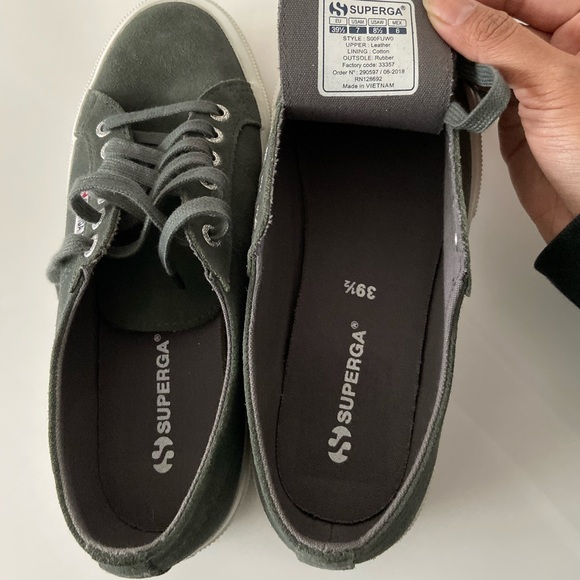 Superga shoes - Picture 2 of 5